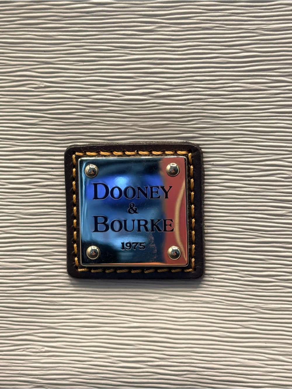 DOONEY & BOURKE Wexford Leather Janine Tote - Picture 2 of 15